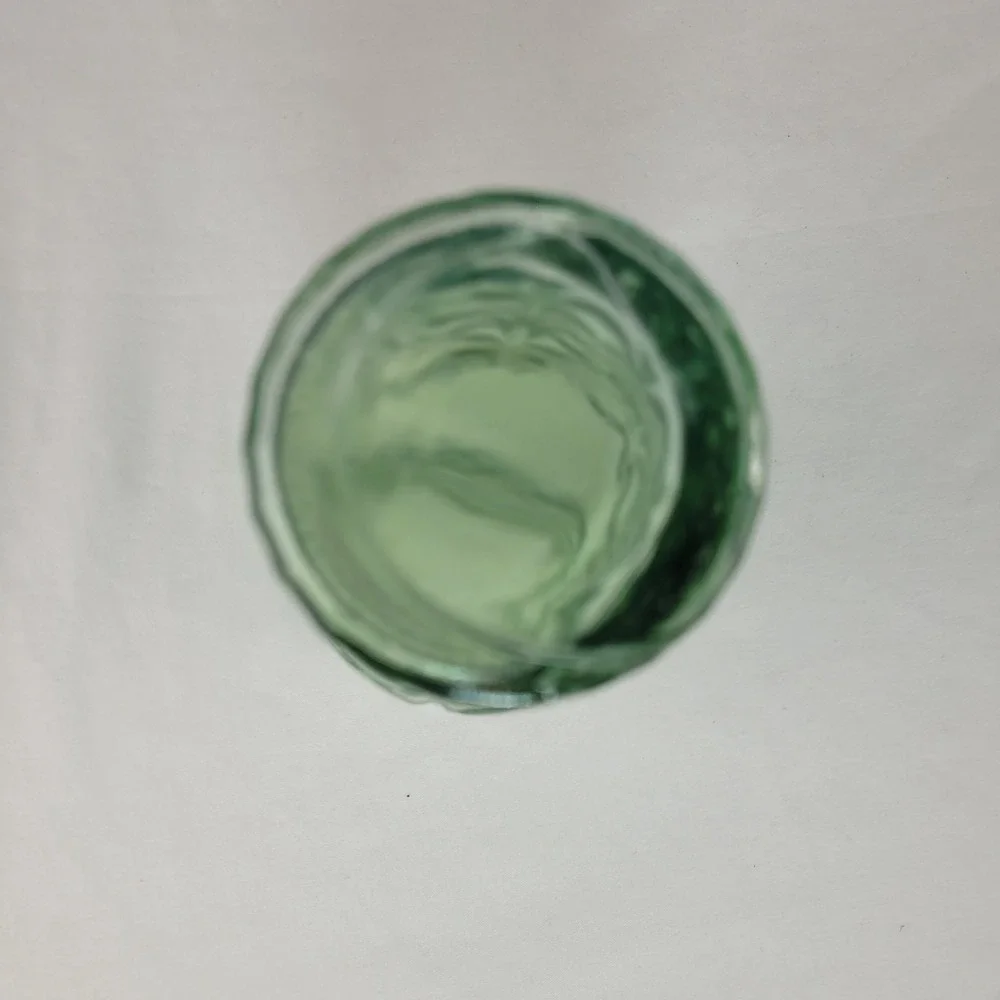 Vintage Green Glass Vase Diamond Quilted Pattern Scalloped Rim 7